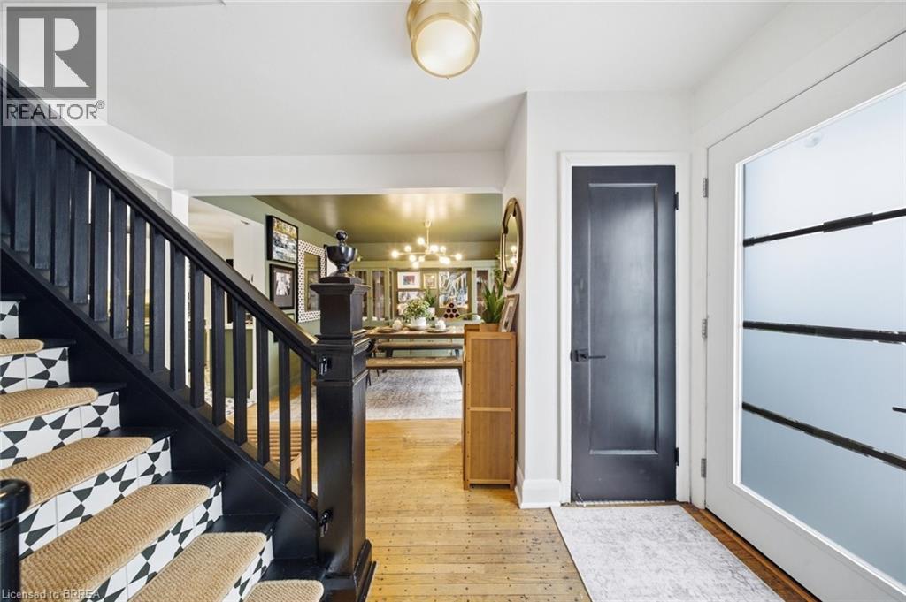 37 Elm Street, Brantford, ON - Indoor Photo Showing Other Room