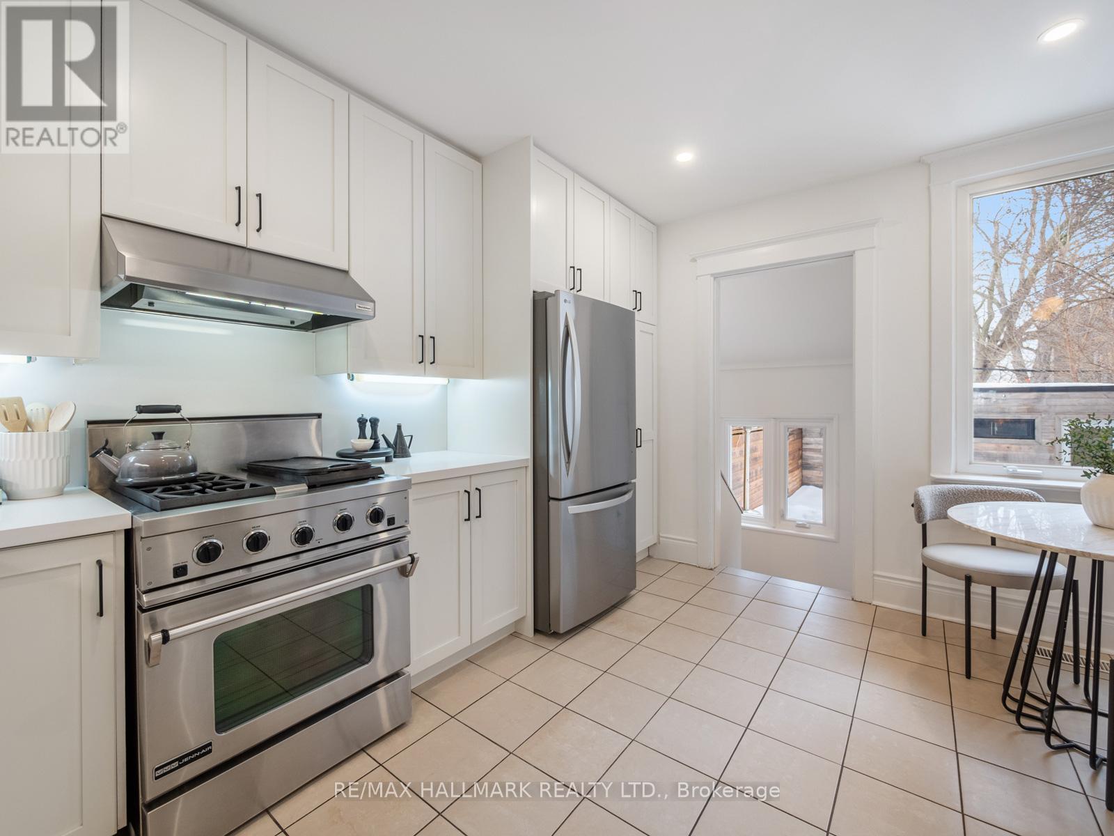 529 Logan Avenue, Toronto, ON - Indoor Photo Showing Kitchen With Stainless Steel Kitchen