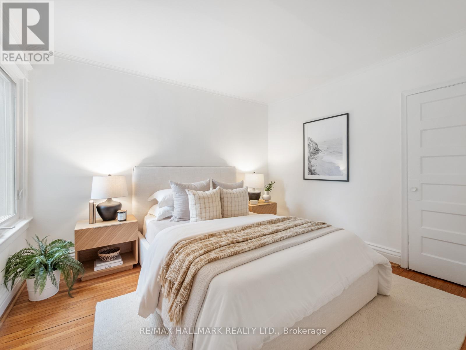 529 Logan Avenue, Toronto, ON - Indoor Photo Showing Bedroom