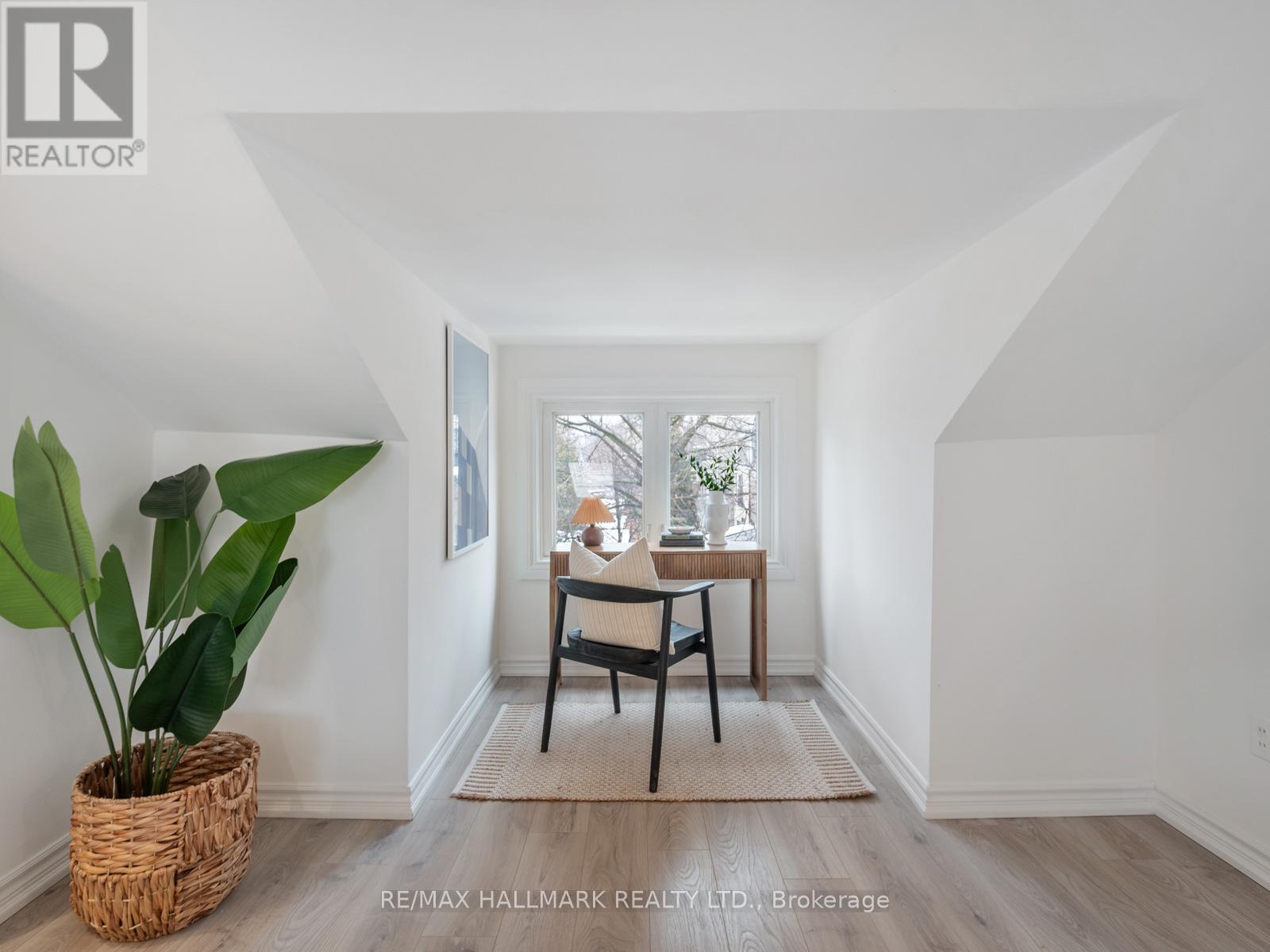 529 Logan Avenue, Toronto, ON - Indoor Photo Showing Other Room