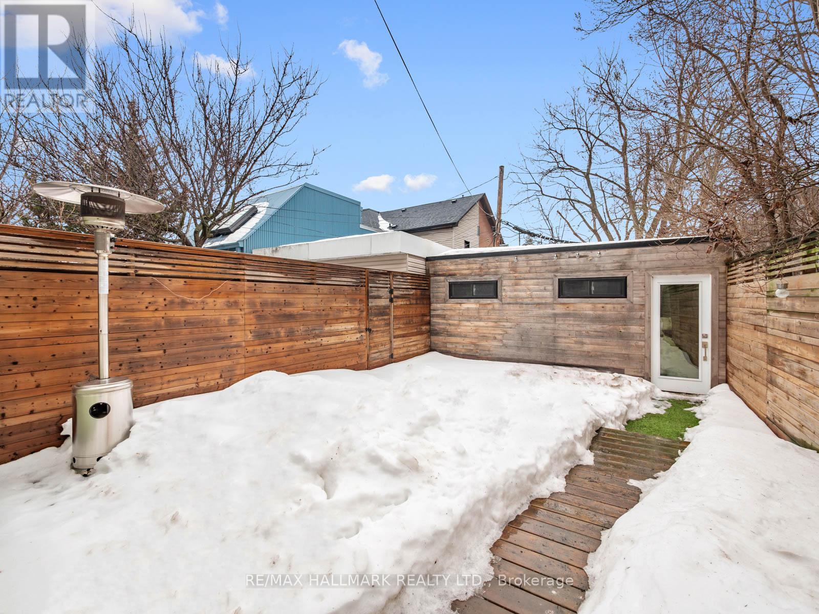 529 Logan Avenue, Toronto, ON - Outdoor