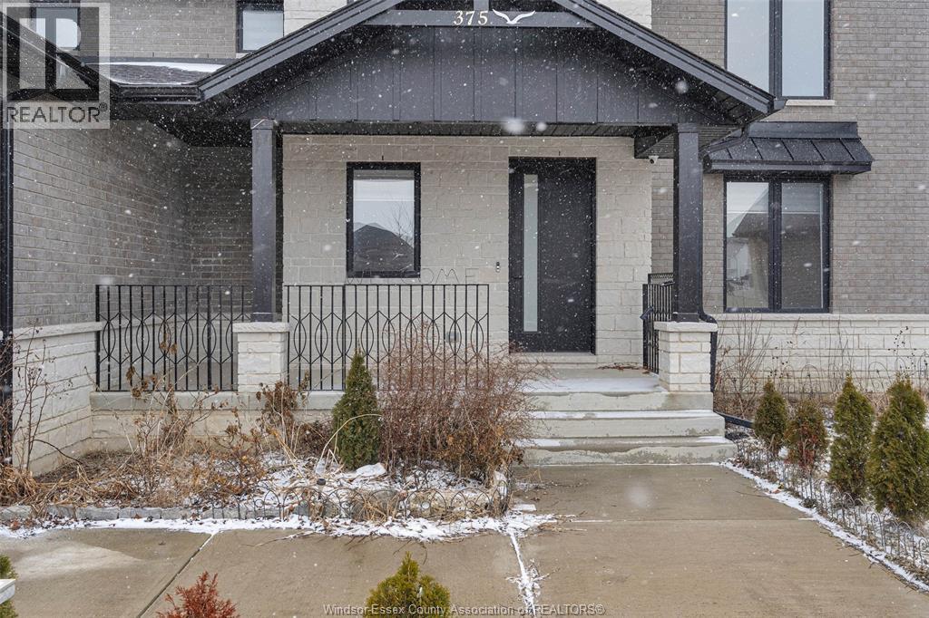 375 Water, Lakeshore, ON - Outdoor