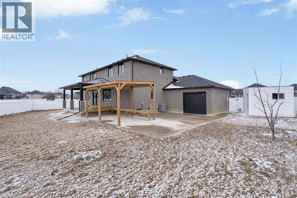 375 Water, Lakeshore, ON - Outdoor