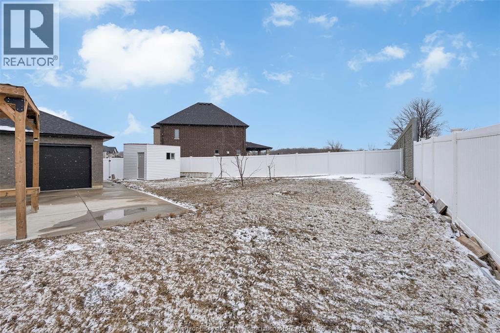 375 Water, Lakeshore, ON - Outdoor