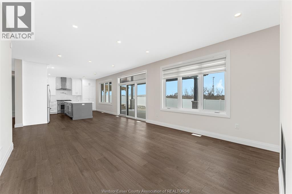 375 Water, Lakeshore, ON - Indoor