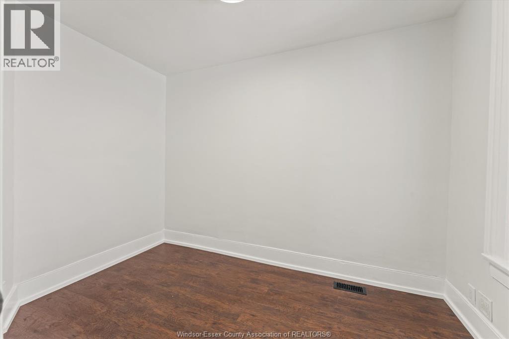 414 Parent Avenue, Windsor, ON - Indoor Photo Showing Other Room