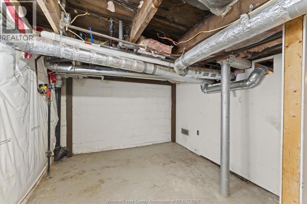 414 Parent Avenue, Windsor, ON - Indoor Photo Showing Basement