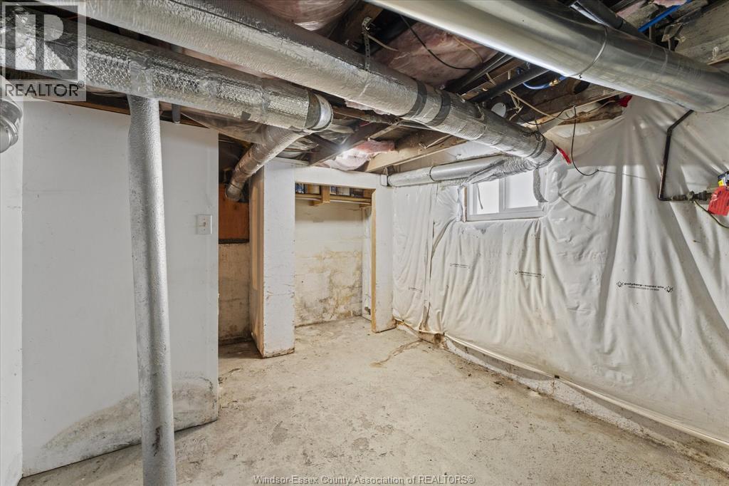 414 Parent Avenue, Windsor, ON - Indoor Photo Showing Basement