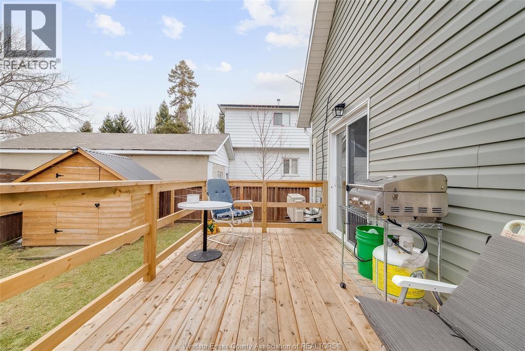 15 Smith Avenue, Leamington, ON - Outdoor With Deck Patio Veranda With Exterior