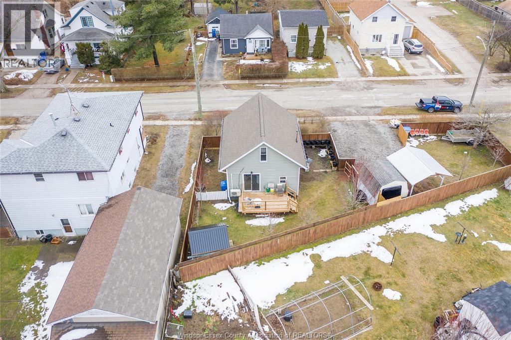 15 Smith Avenue, Leamington, ON - Outdoor