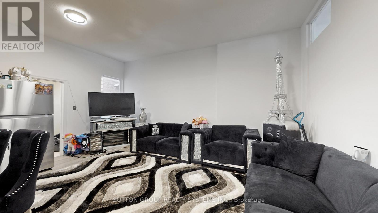 337 Perth Avenue, Toronto, ON - Indoor