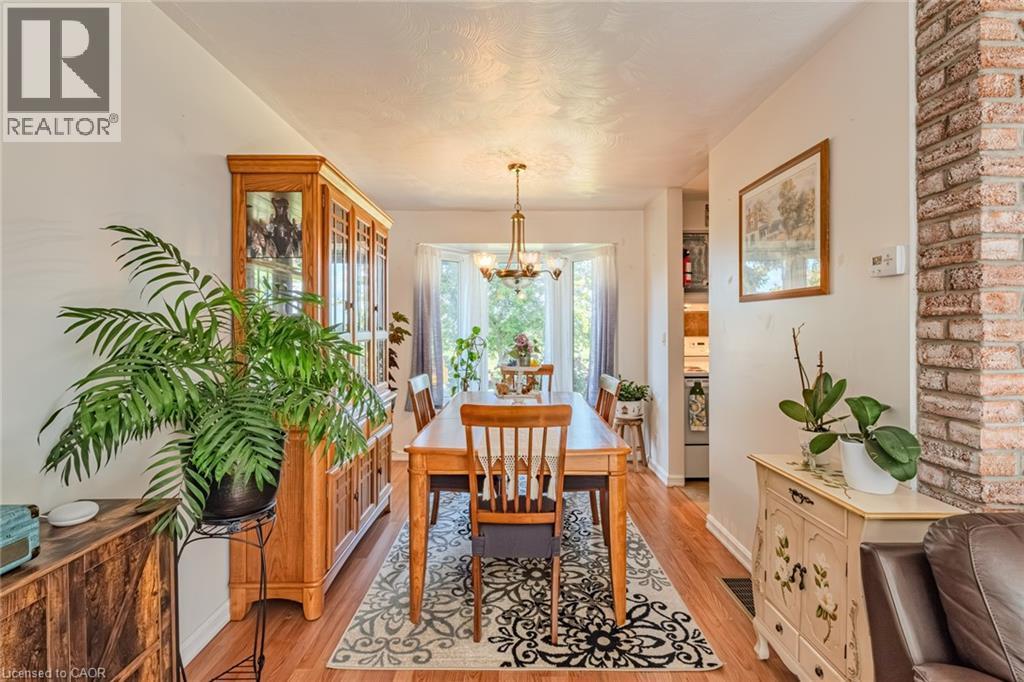 26 Douglas Avenue, Simcoe, ON - Indoor Photo Showing Dining Room