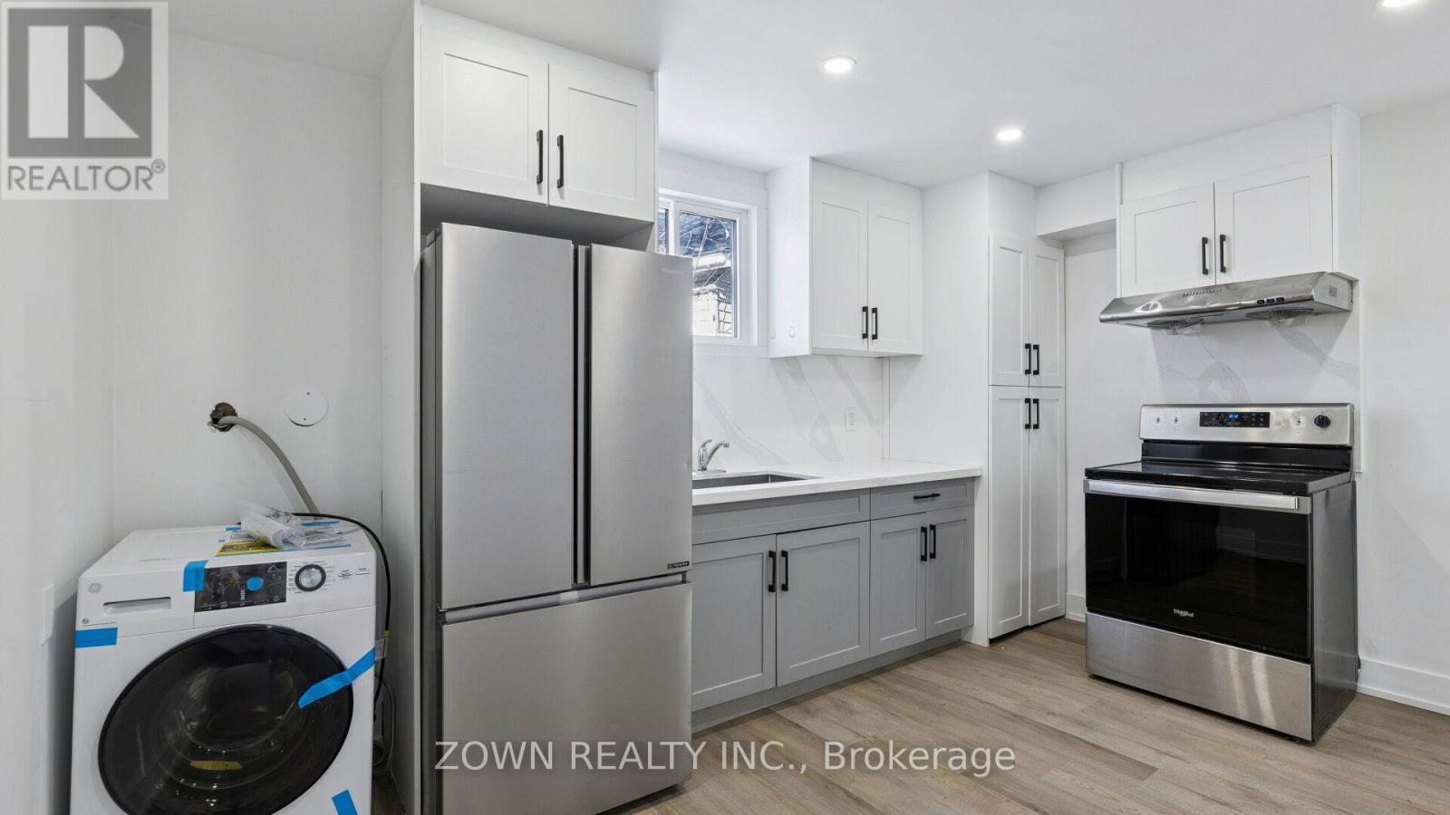 26 Metcalfe Street, Quinte West, ON - Indoor Photo Showing Laundry Room