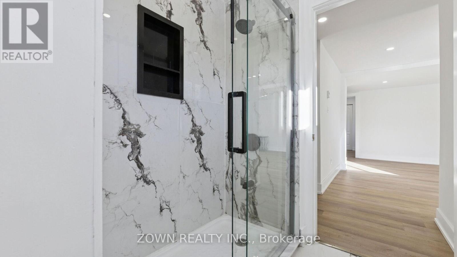 26 Metcalfe Street, Quinte West, ON - Indoor Photo Showing Bathroom