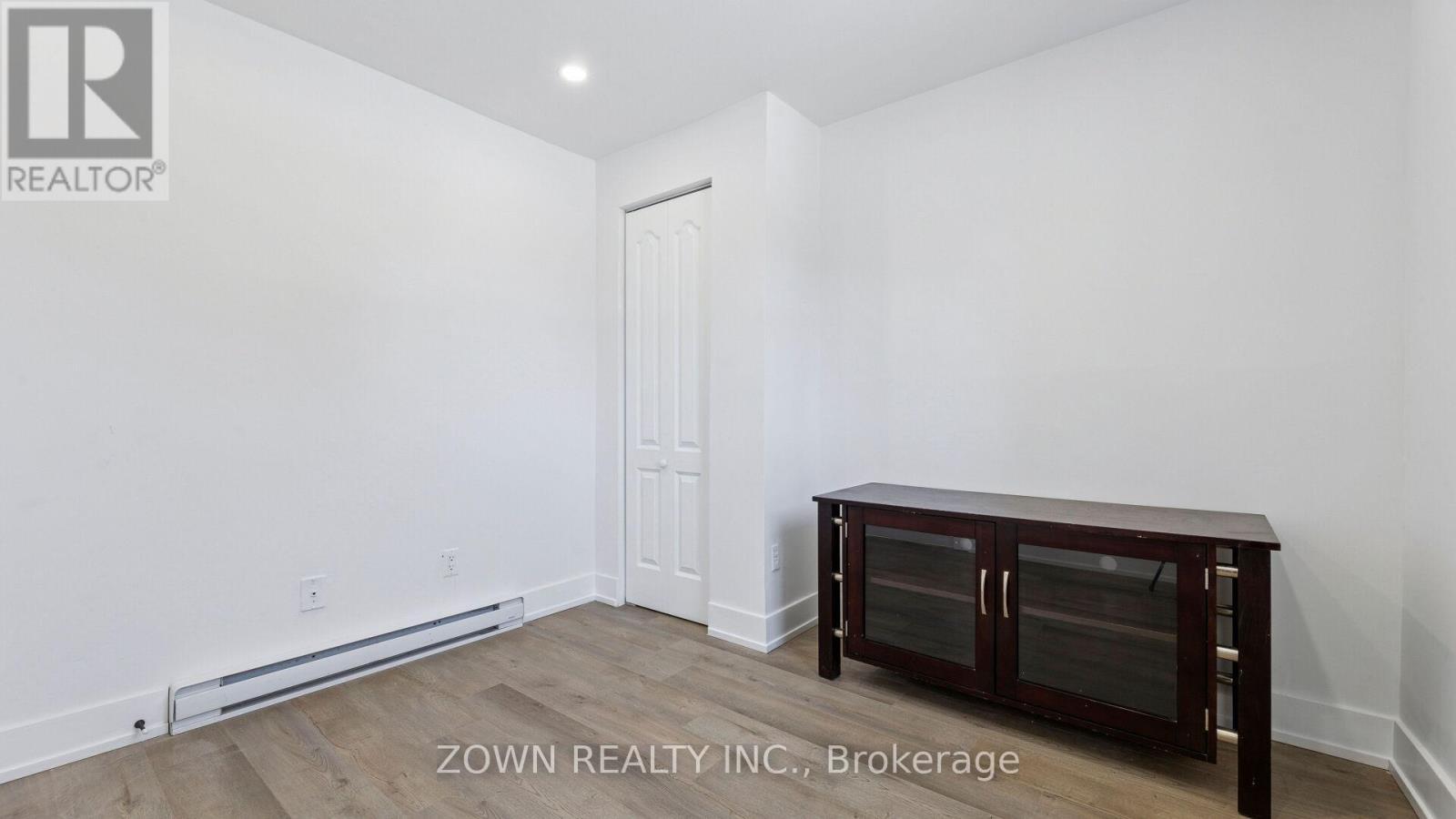 26 Metcalfe Street, Quinte West, ON - Indoor Photo Showing Other Room