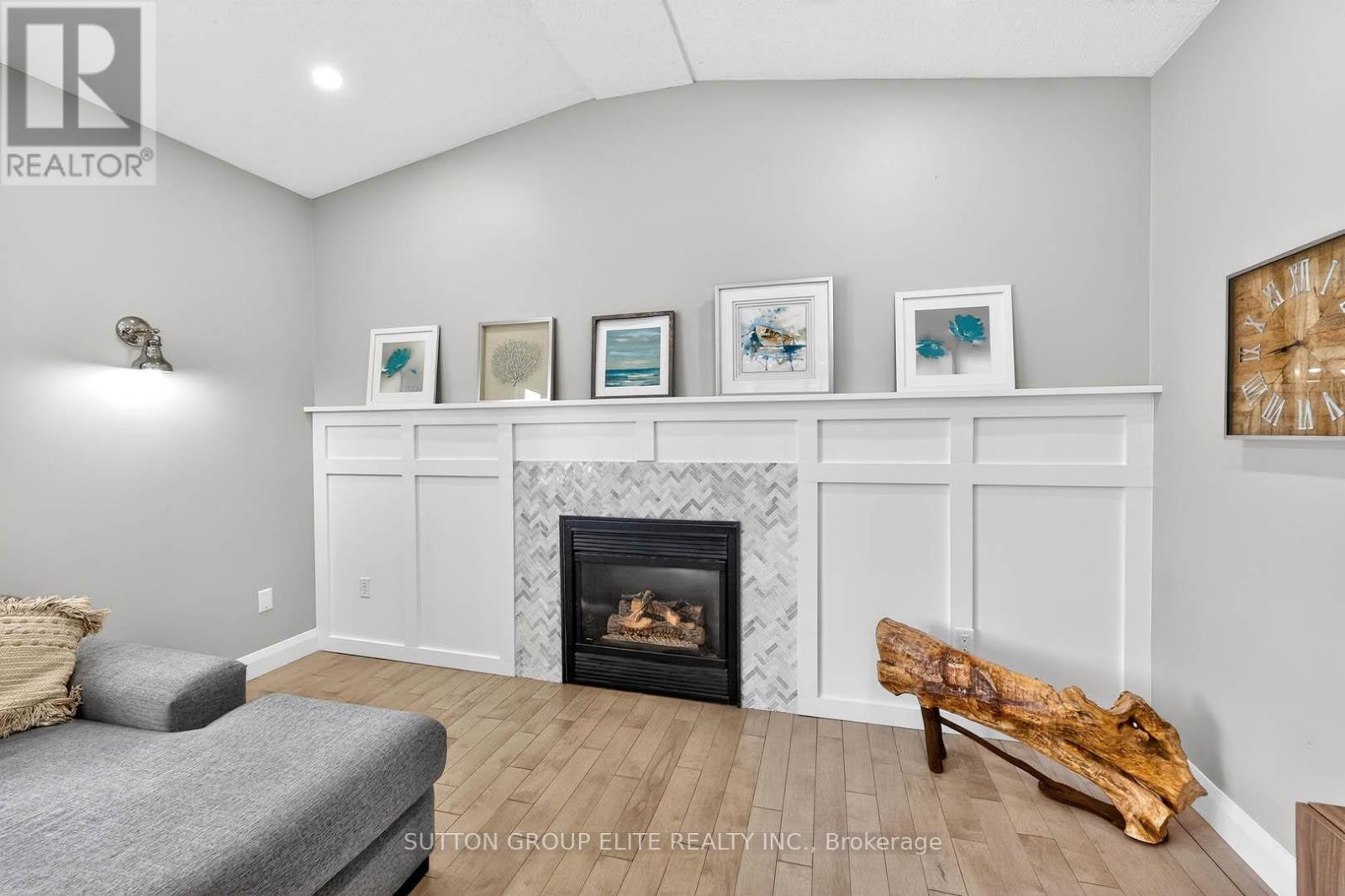 11 Elderberry Lane, Hamilton, ON - Indoor Photo Showing Other Room With Fireplace