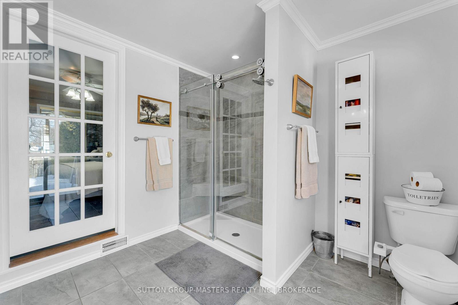 848 Allum Avenue, Kingston (South Of Taylor-Kidd Blvd), ON - Indoor Photo Showing Bathroom
