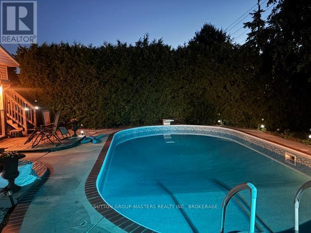 848 Allum Avenue, Kingston (South Of Taylor-Kidd Blvd), ON - Outdoor With In Ground Pool