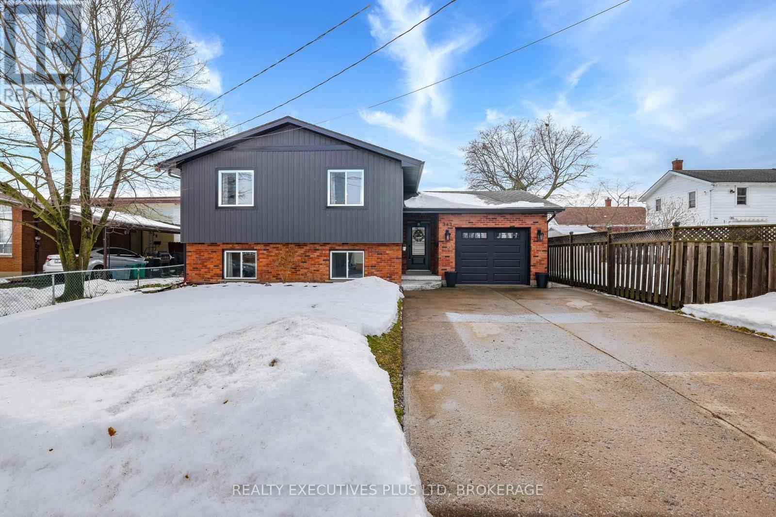 363 Emerick - 363 Emerick Avenue, Fort Erie (Central), ON - Outdoor