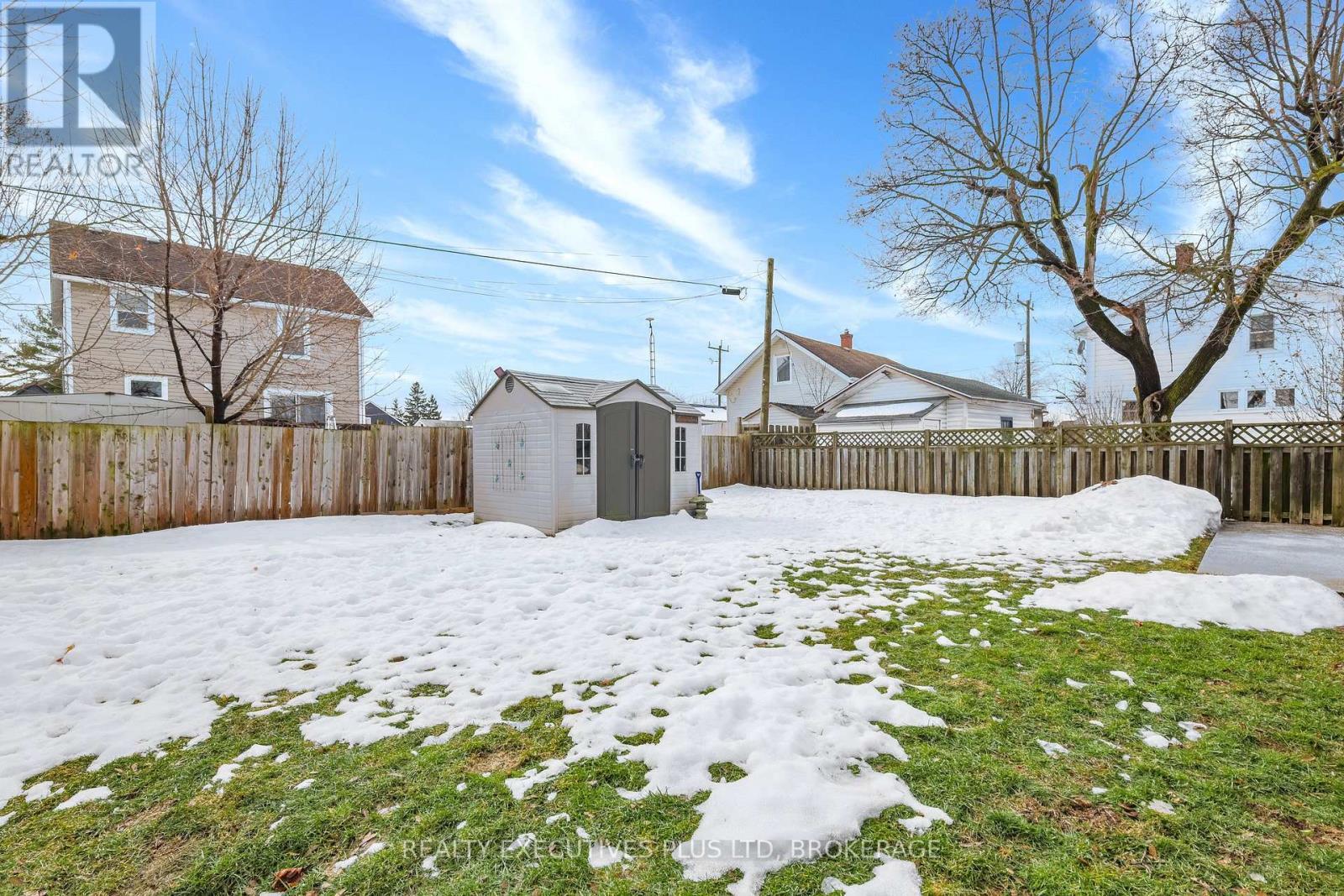 Shed included! - 363 Emerick Avenue, Fort Erie (Central), ON - Outdoor