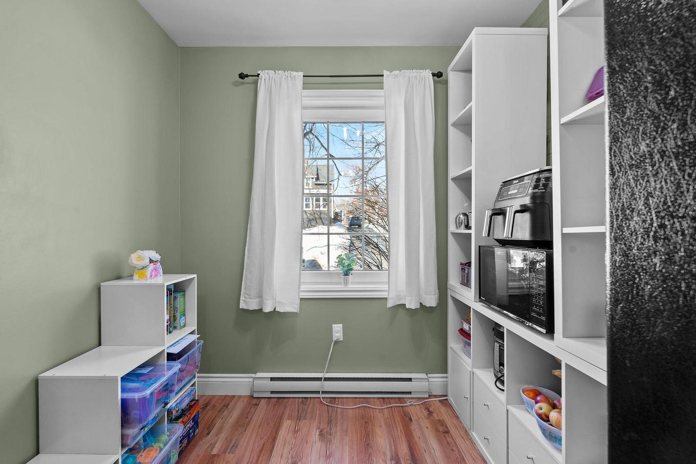 42 Pioneer Avenue, Halifax, NS