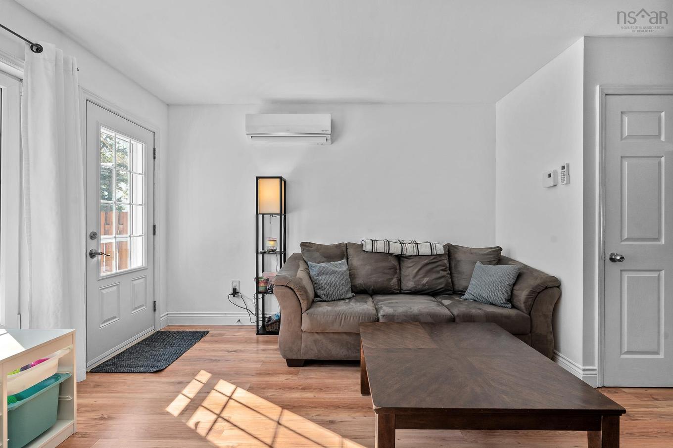 42 Pioneer Avenue, Halifax, NS