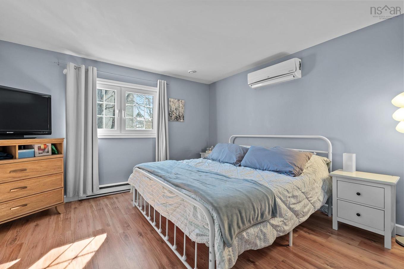 42 Pioneer Avenue, Halifax, NS