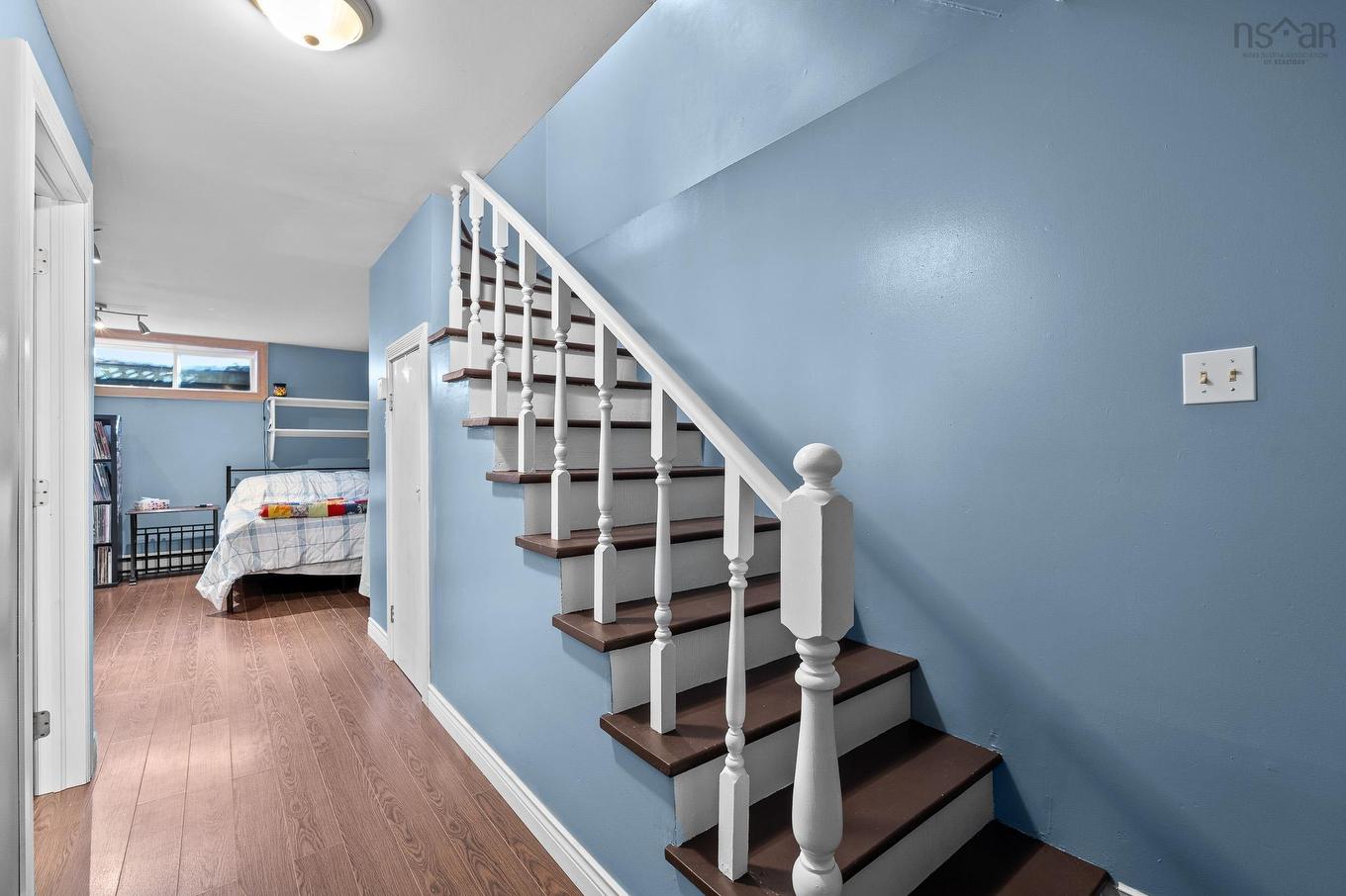 42 Pioneer Avenue, Halifax, NS