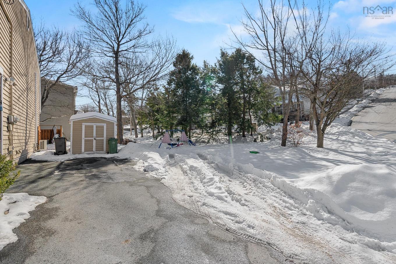 42 Pioneer Avenue, Halifax, NS