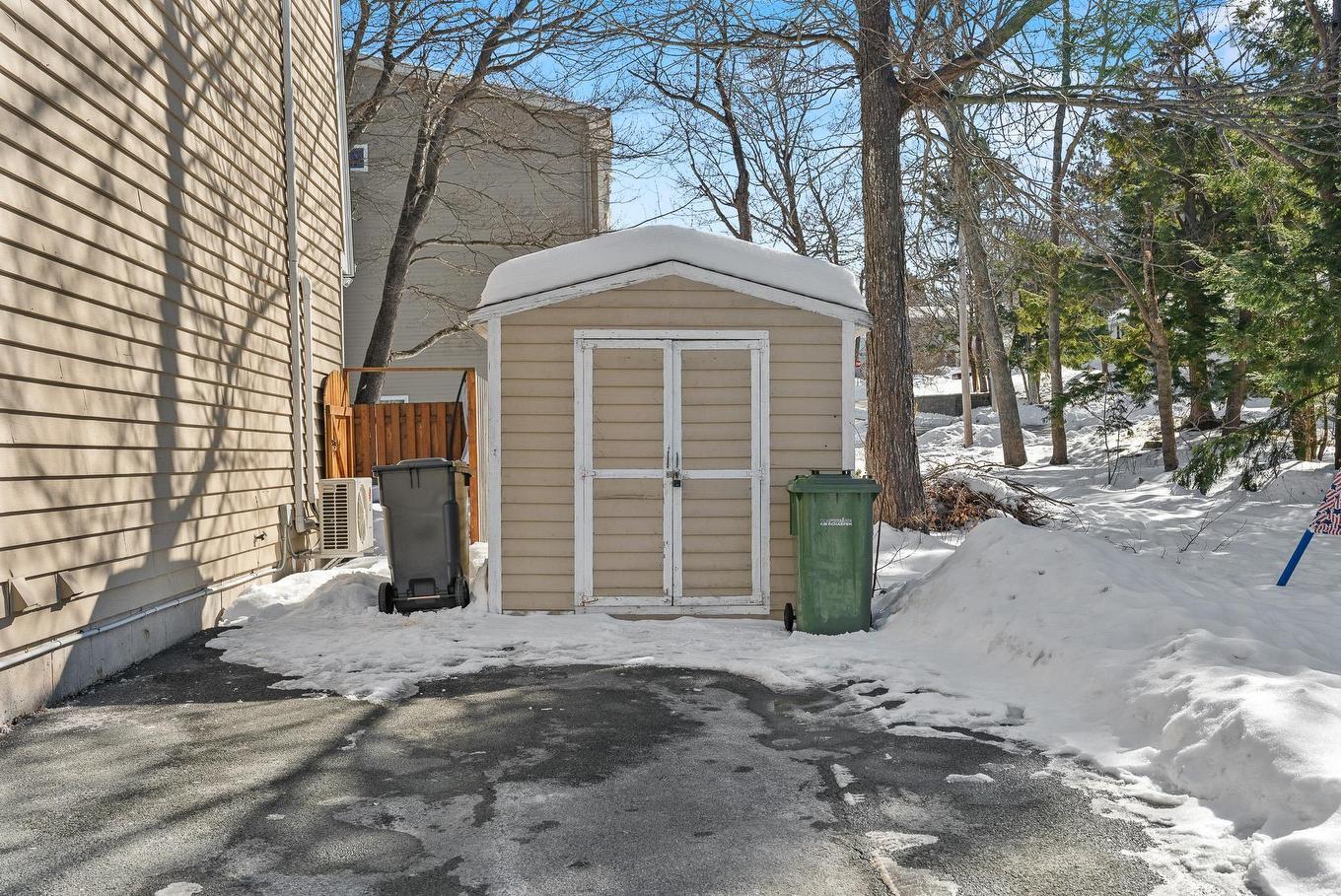 42 Pioneer Avenue, Halifax, NS