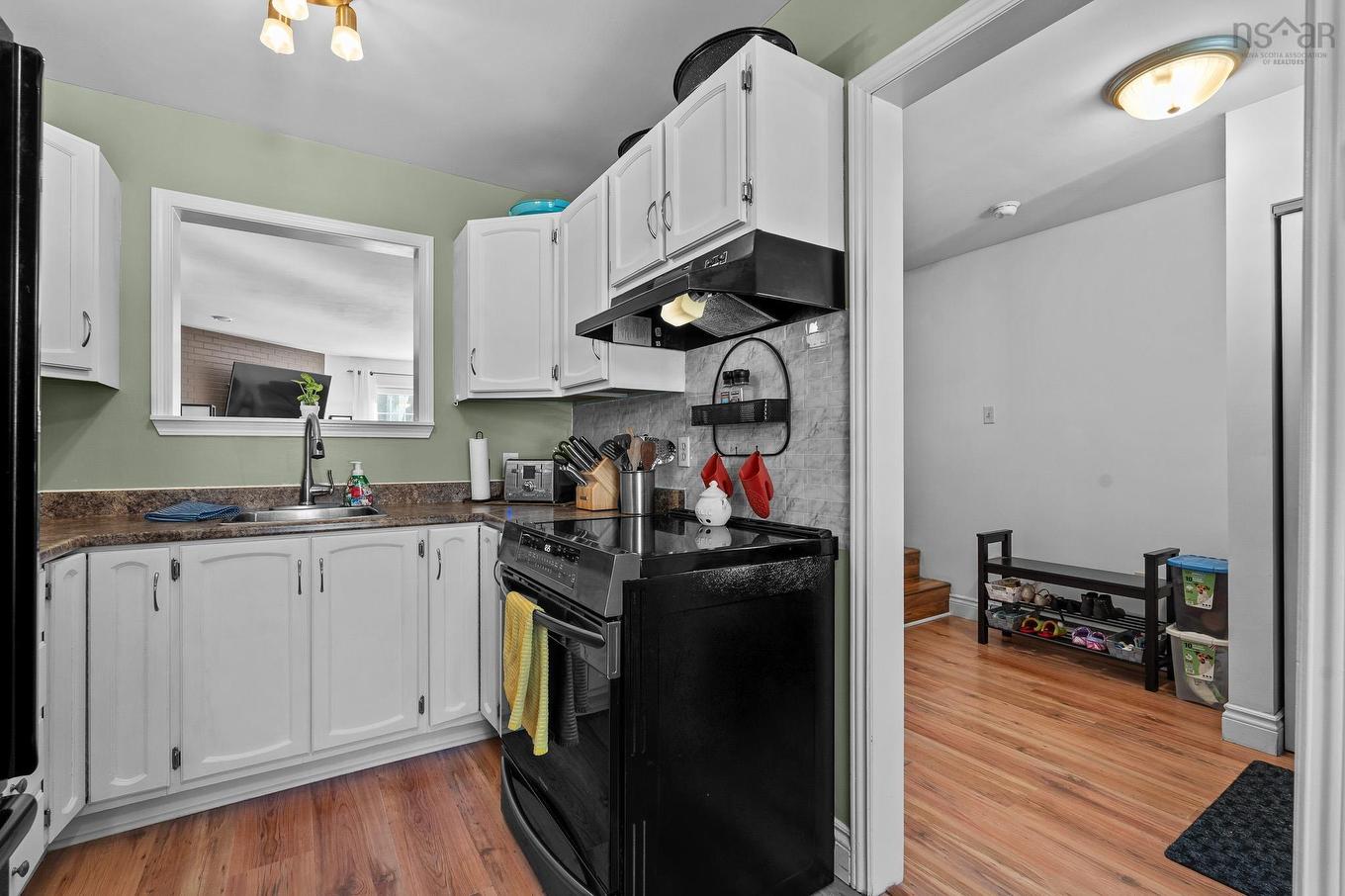 42 Pioneer Avenue, Halifax, NS