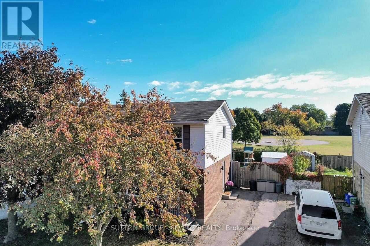 295 Admiral Drive, London East (East I), ON - Outdoor