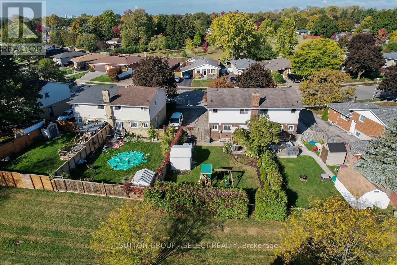 295 Admiral Drive, London East (East I), ON - Outdoor With View