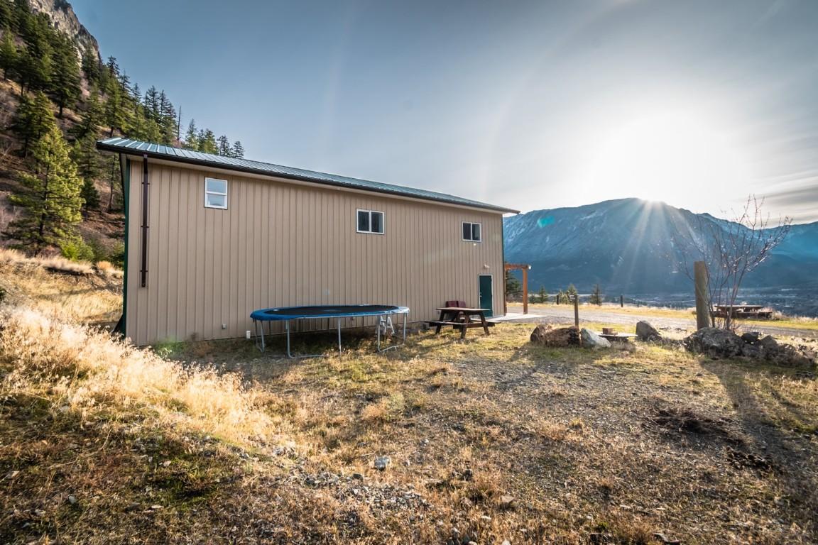 4142 99 N Road, Lillooet, BC - Outdoor With View