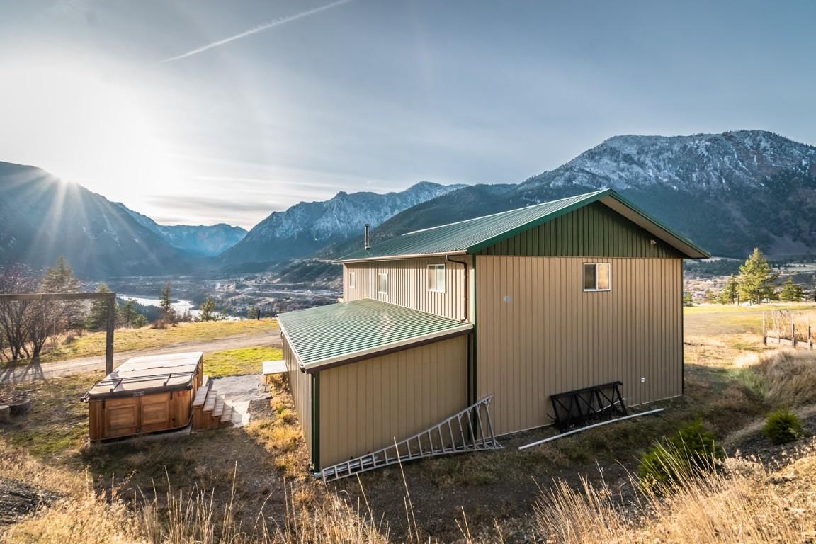 4142 99 N Road, Lillooet, BC - Outdoor With View