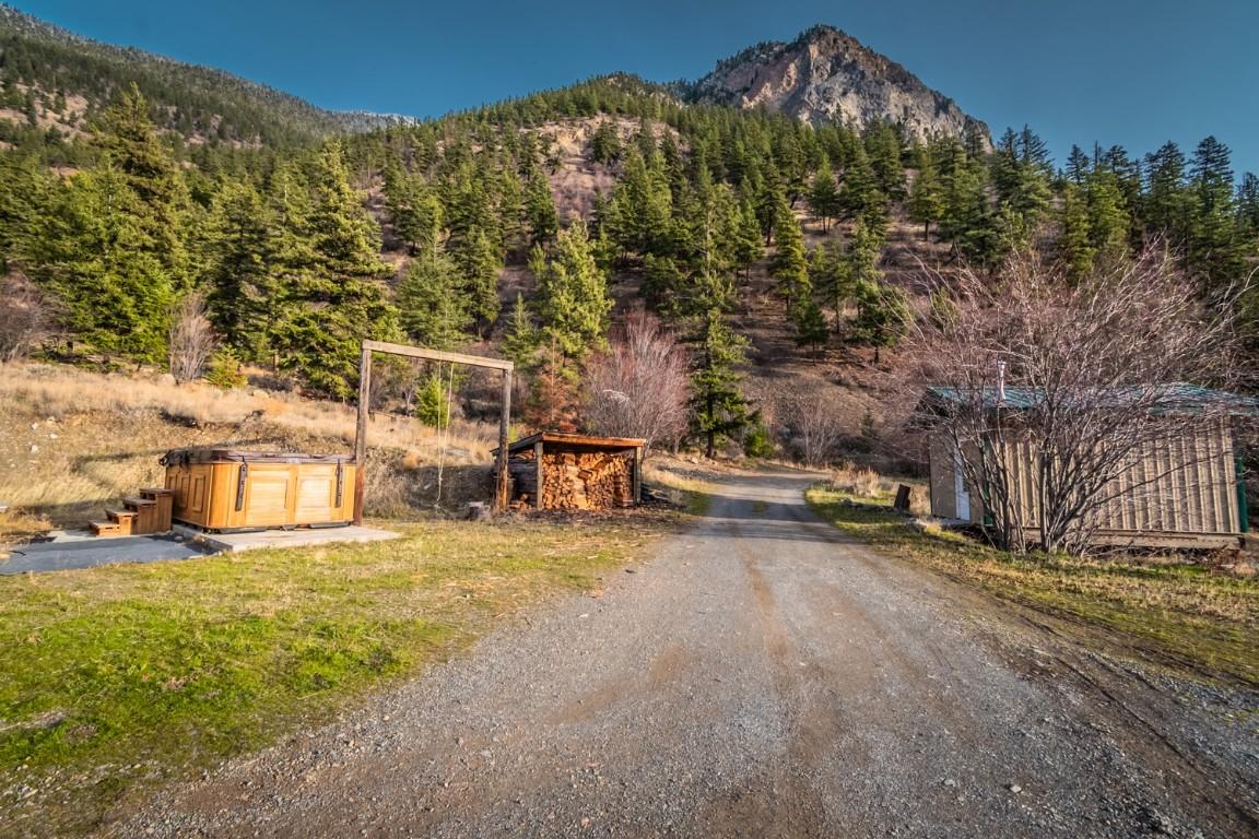 4142 99 N Road, Lillooet, BC - Outdoor With View