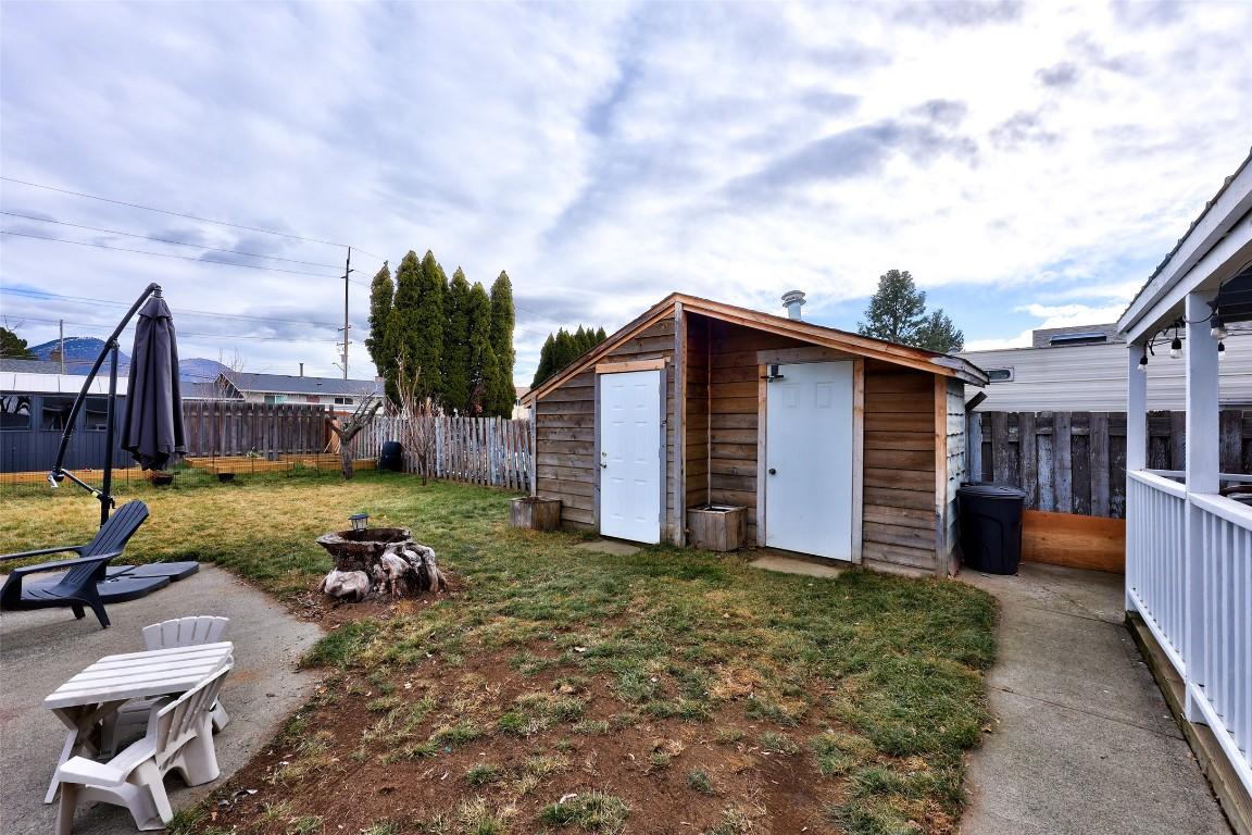 969 Ryan Place, Kamloops, BC - Outdoor