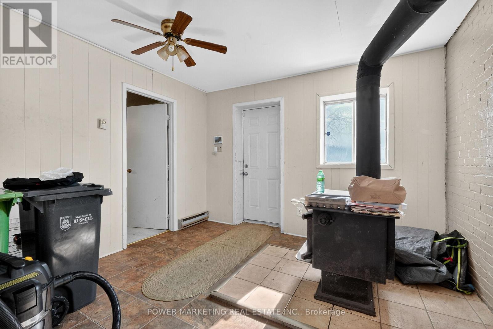 955 St Guillaume Road, Russell, ON