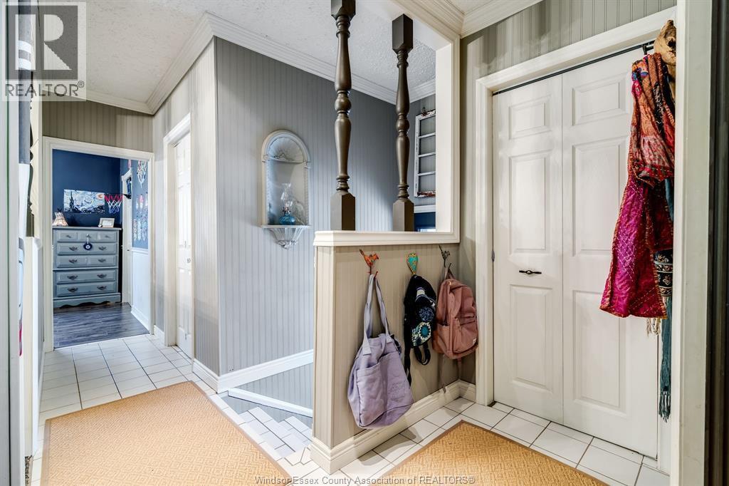 927 Iler Beach Road, Essex, ON - Indoor Photo Showing Other Room