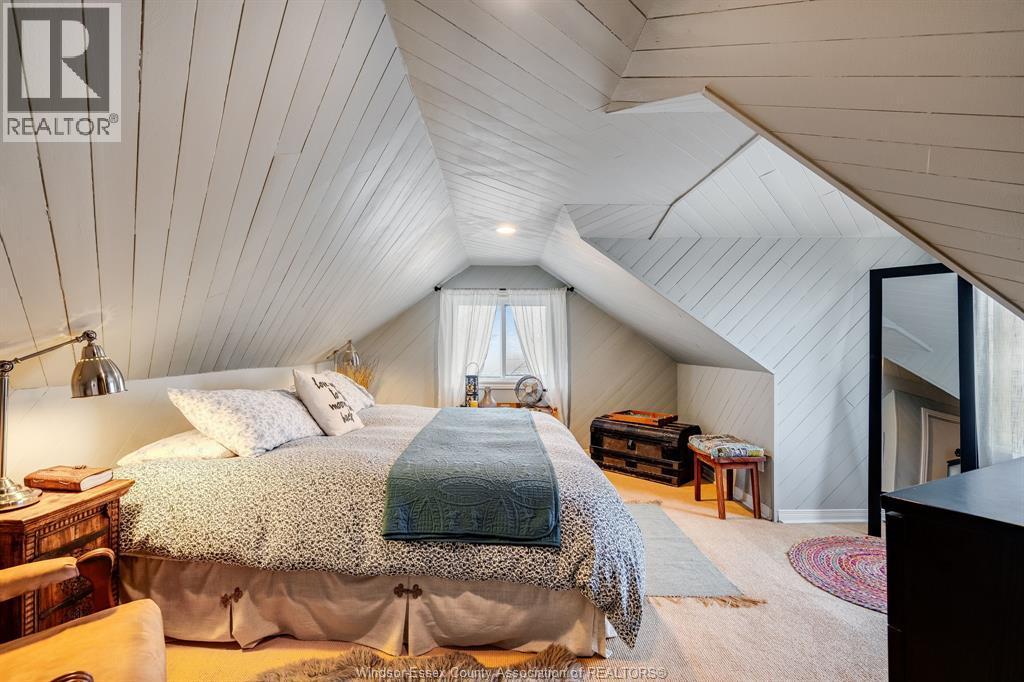 927 Iler Beach Road, Essex, ON - Indoor Photo Showing Bedroom