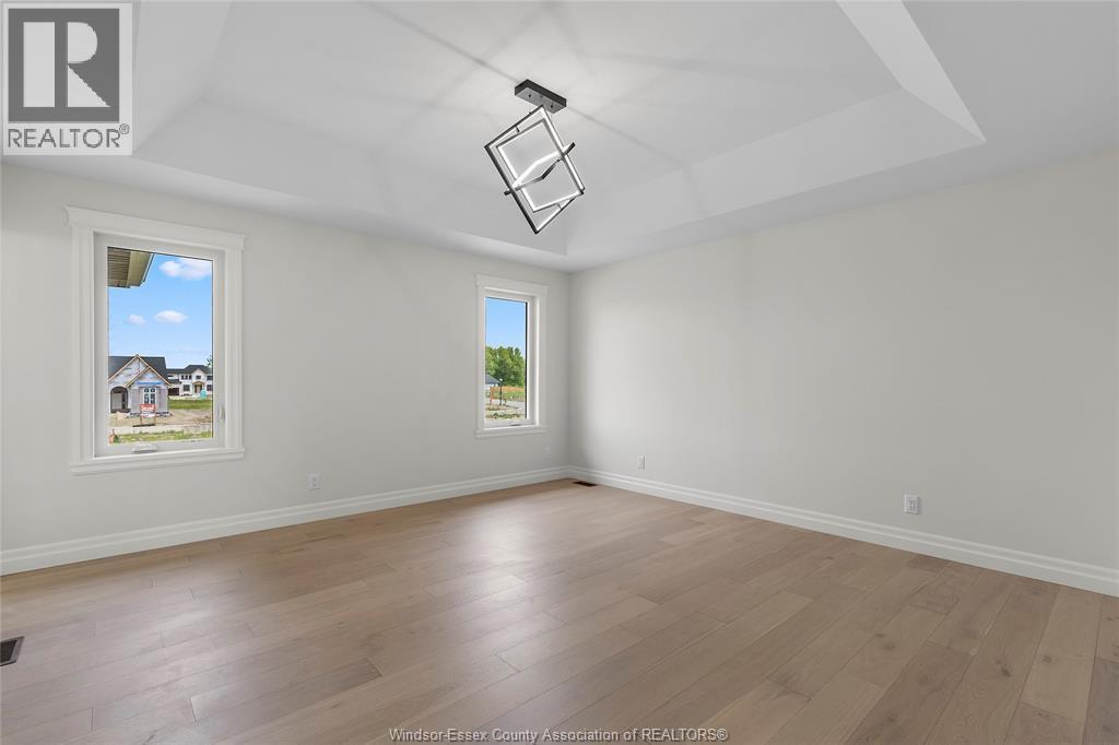 267 Joan Flood, Essex, ON - Indoor Photo Showing Other Room