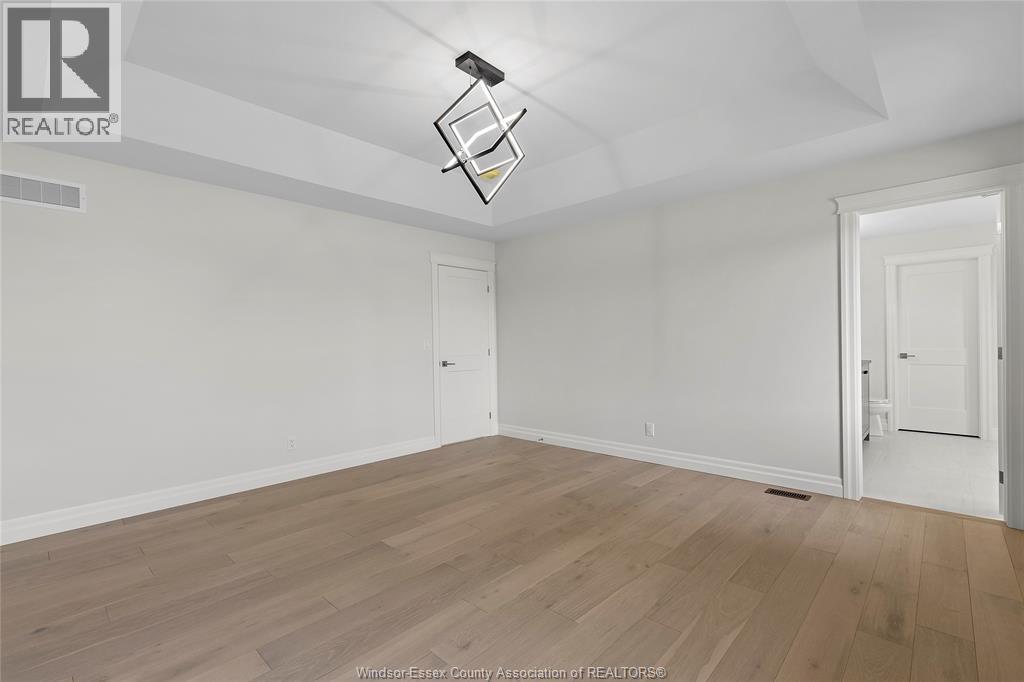 267 Joan Flood, Essex, ON - Indoor Photo Showing Other Room