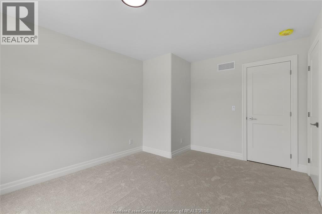 267 Joan Flood, Essex, ON - Indoor Photo Showing Other Room