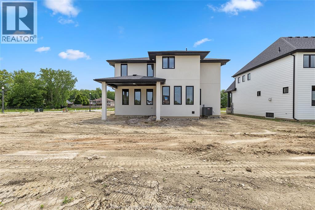 267 Joan Flood, Essex, ON - Outdoor