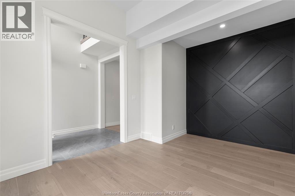 267 Joan Flood, Essex, ON - Indoor Photo Showing Other Room