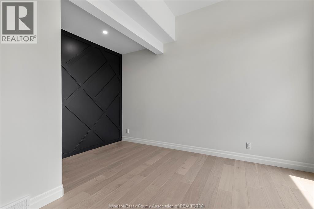 267 Joan Flood, Essex, ON - Indoor Photo Showing Other Room