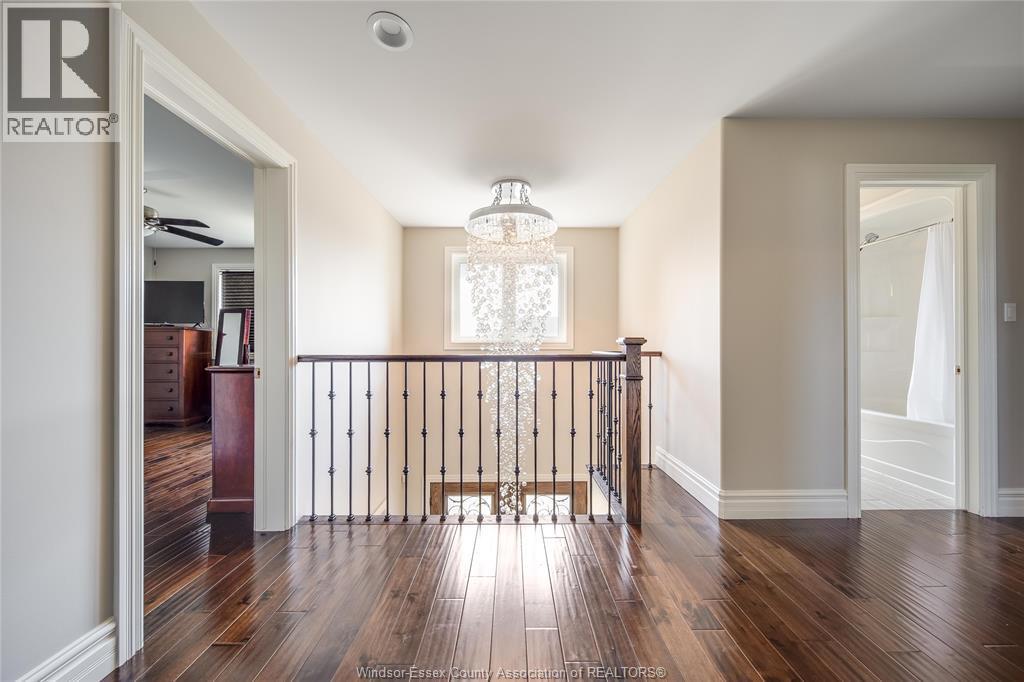 220 Selina, Lakeshore, ON - Indoor Photo Showing Other Room