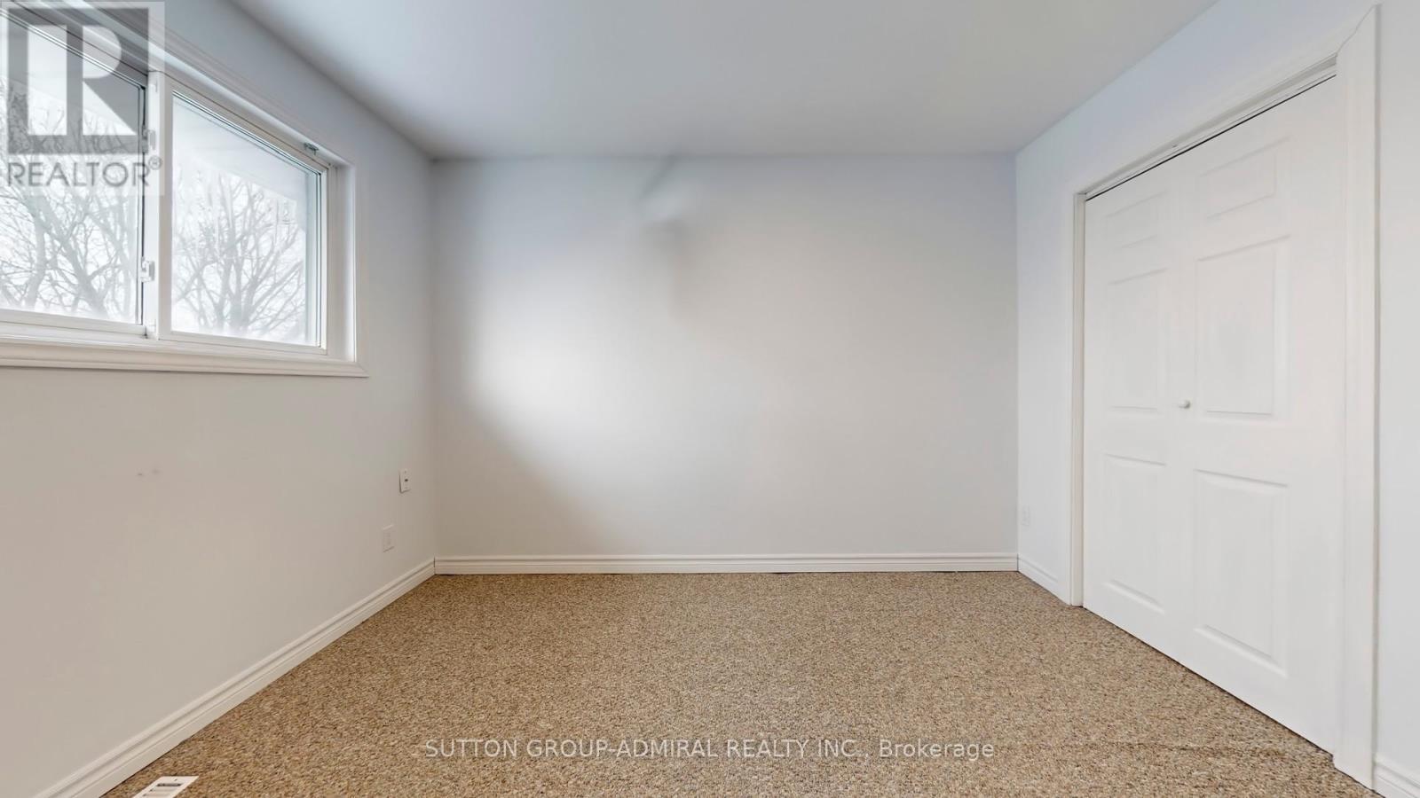 8 - 64 Bronte Street S, Milton, ON - Indoor Photo Showing Other Room