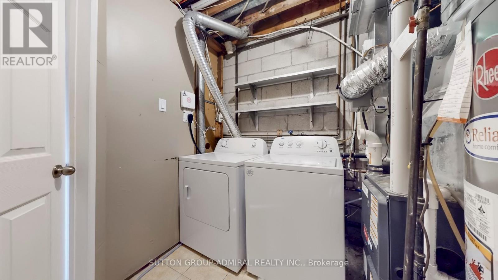 8 - 64 Bronte Street S, Milton, ON - Indoor Photo Showing Laundry Room