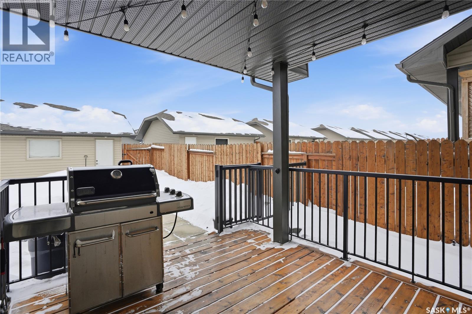 234 Maningas Bend, Saskatoon, SK - Outdoor With Exterior